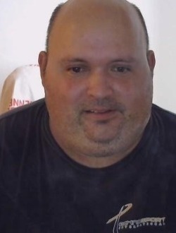 Sylvain's profile, a single 49-year-old a man in Chicoutimi