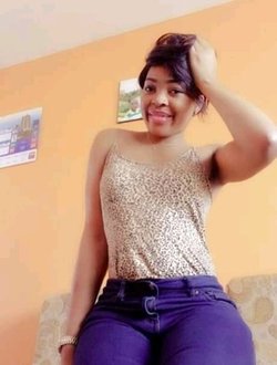 Carole's profile, a single 29-year-old a woman in Yaoundé