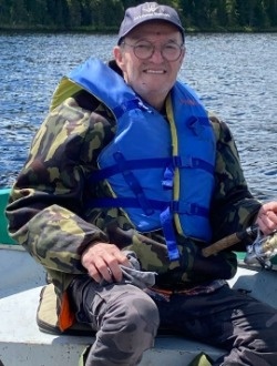Denis's profile, a single 70-year-old a man in Québec