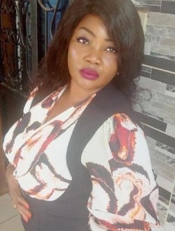 Erika's profile, a single 44-year-old a woman in Yaoundé