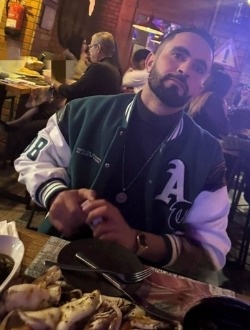 profile picture 0
