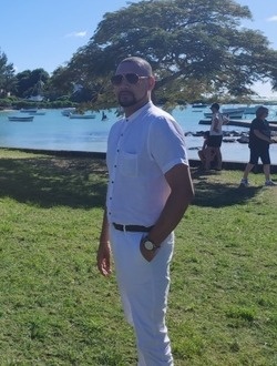 profile picture 0
