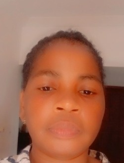 Rachelle's profile, a single 44-year-old a woman in Abidjan