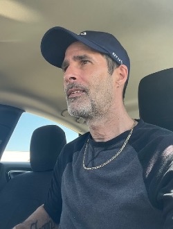 profile picture 0