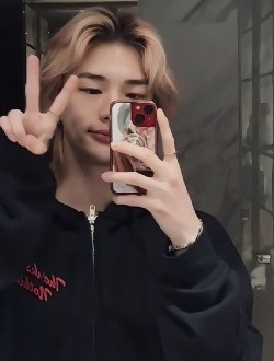 profile picture 0