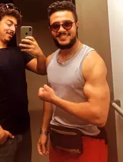 profile picture 0