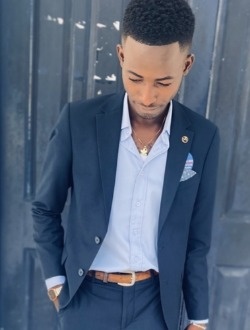 profile picture 0
