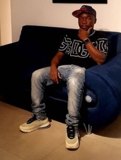 profile picture 0