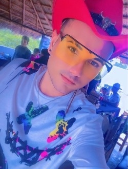 profile picture 0