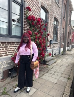 profile picture 0