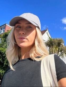 profile picture 0
