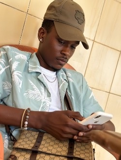 profile picture 0