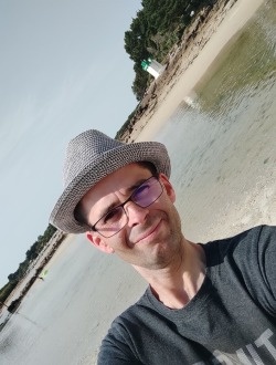 profile picture 0