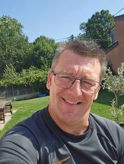 profile picture 0
