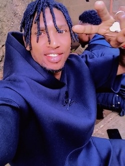profile picture 0