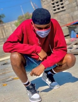 profile picture 0