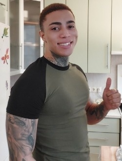 profile picture 0