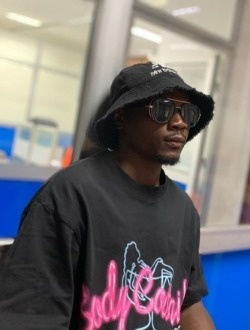 profile picture 0
