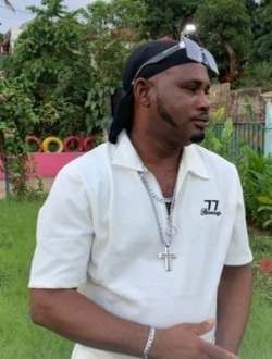 profile picture 0