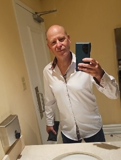 profile picture 0