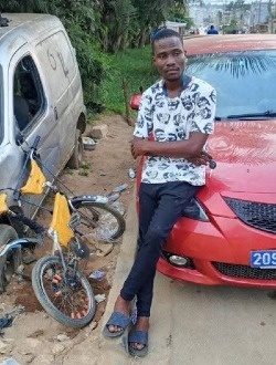 profile picture 0