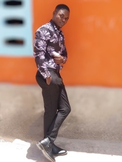 profile picture 0