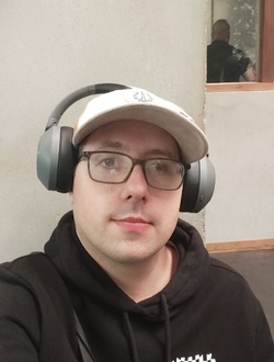 profile picture 0