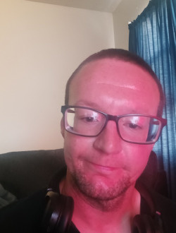 profile picture 0