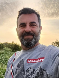 profile picture 0