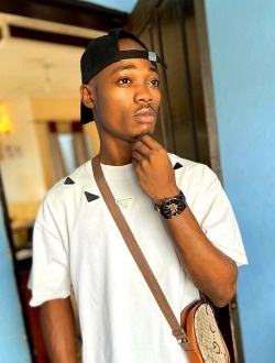 profile picture 0