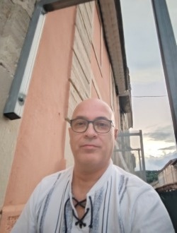 profile picture 0