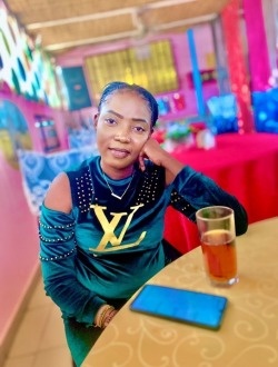 Faouziya's profile, a single 31-year-old a woman in Adjia