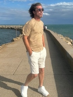 profile picture 0