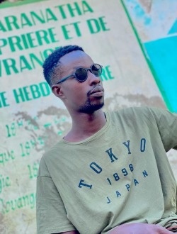 profile picture 0