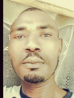 Stanislas's profile, a single 35-year-old a man in Douala