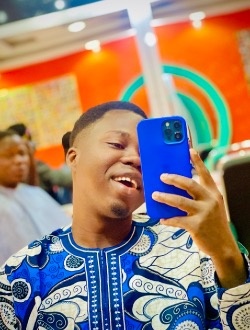 profile picture 0