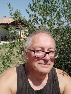 profile picture 0