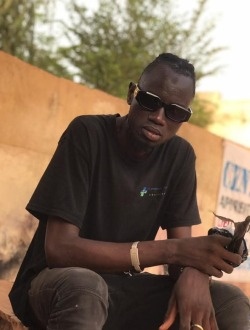 profile picture 0
