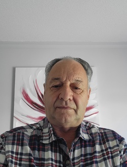 profile picture 0