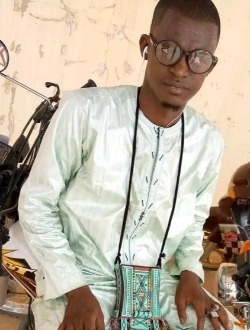 profile picture 0