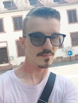 profile picture 0