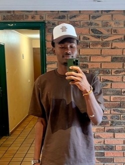 profile picture 0
