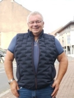 profile picture 0