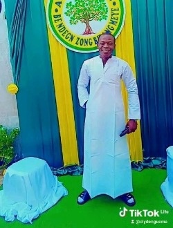 Clyde's profile, a single 31-year-old a man in Abaga