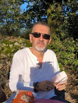 profile picture 0