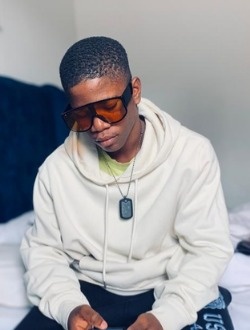 profile picture 0
