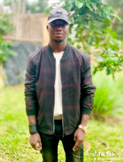 Evariste's profile, a single 29-year-old a man in Man