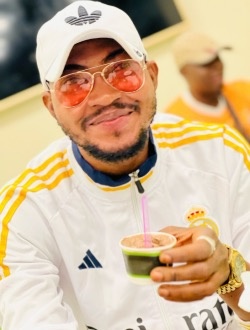 profile picture 0