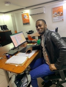 Arnaud's profile, a single 38-year-old a man in Abidjan