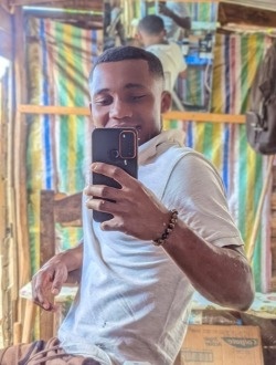 profile picture 0